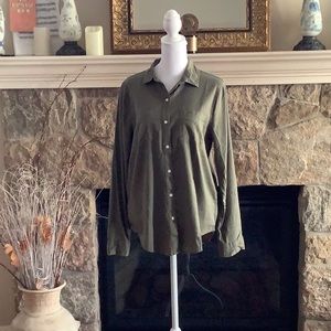 Lucky Brand Olive green, long sleeves shirt.  Machine washable Size S/P NWT